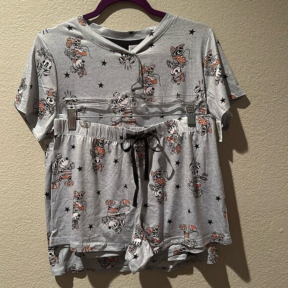 NWT Disney Halloween Mickey & Minnie Mouse Mummy Sleep Short Set sz M - Picture 1 of 3